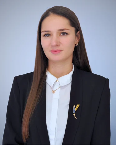 Khrystyna Zakharchenko — Istorijos, pilietinio ugdymo ir dalyko „Ukrainos gynyba“ mokytoja
